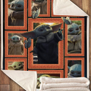 MK_Blanket1_b2755918 4b3c 47f9 a780 4709e6ad67bb_650x 3